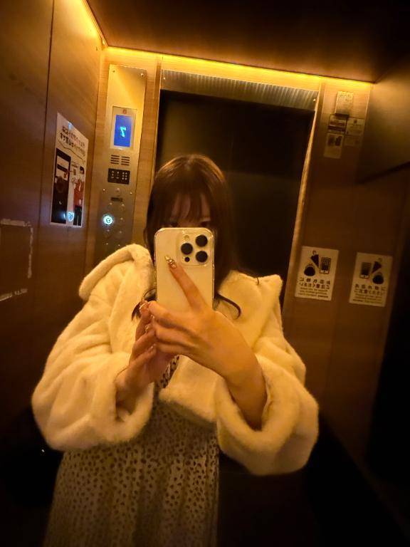ゆうなちゃん　写メ画像